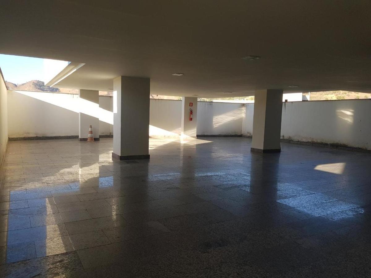 Manhattan Apart Hotel Caratinga Exterior photo